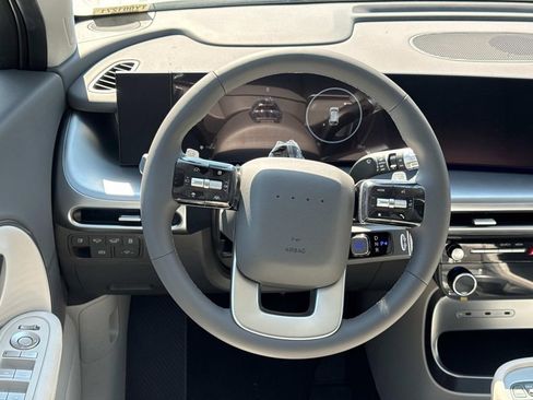 New 2026 Hyundai Ioniq 9 SEL image 8