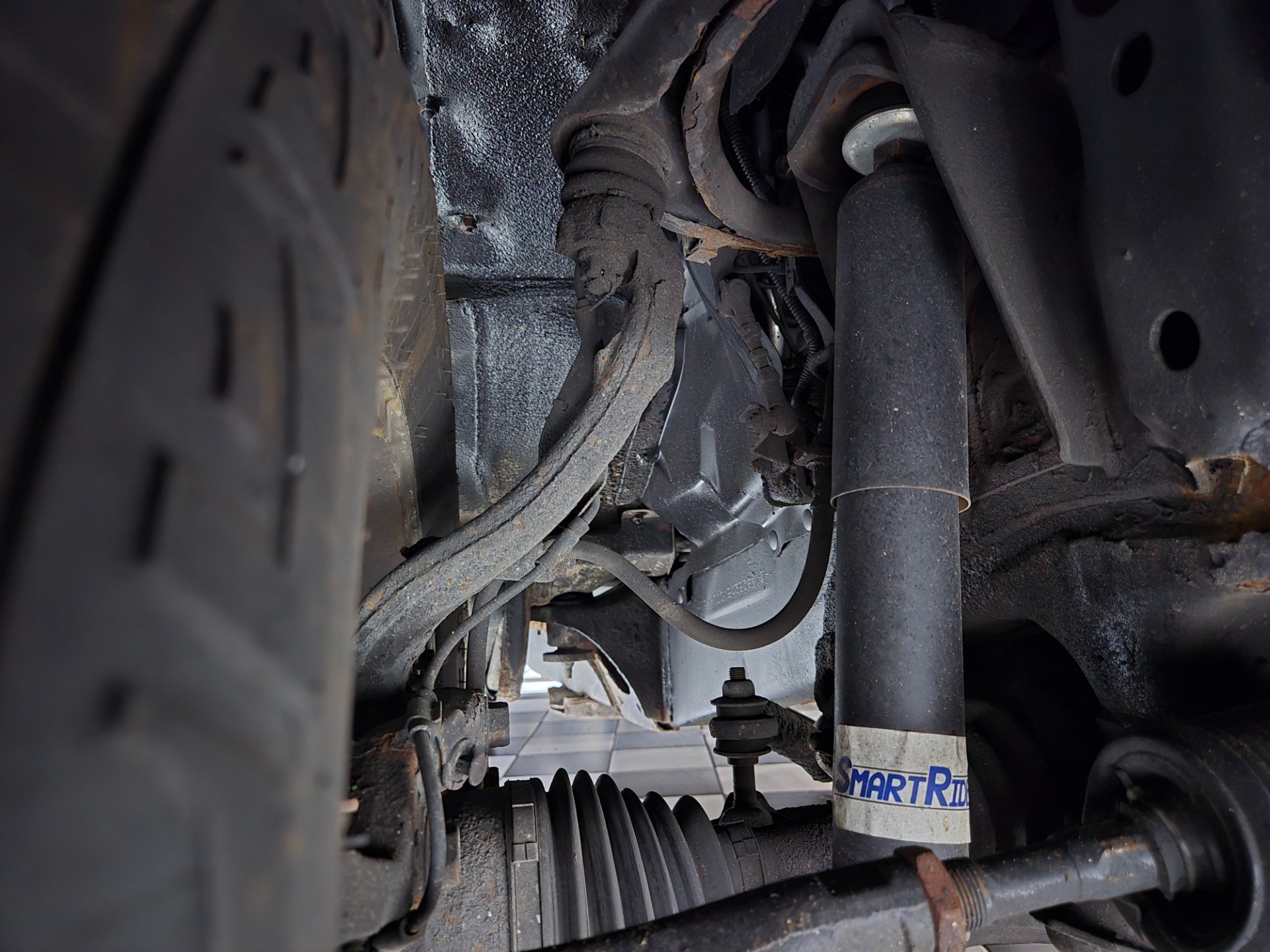 Used 2004 Lexus LX 470 4WD image 54