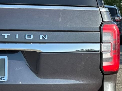 Used 2024 Ford Expedition Limited AWD/4WD image 52