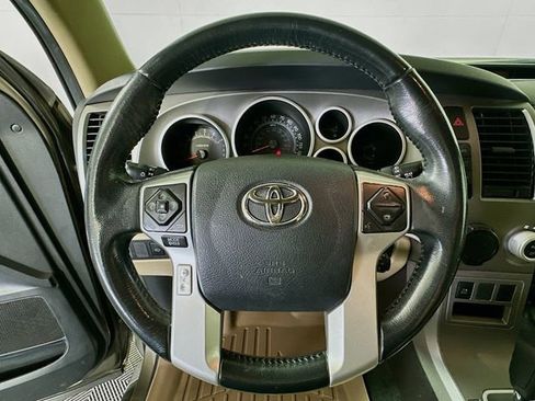 Used 2016 Toyota Sequoia SR5 image 13