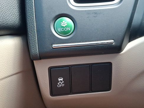 Used 2014 Honda Civic LX image 25