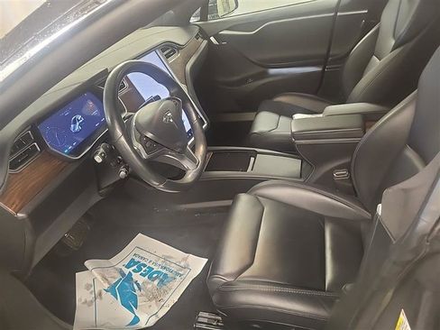 Used 2018 Tesla Model S 100D image 8