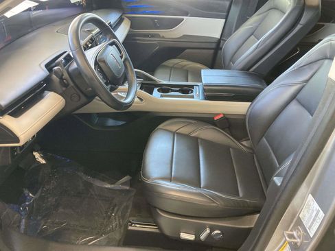 Certified 2024 Lincoln Nautilus Premier AWD/4WD image 22