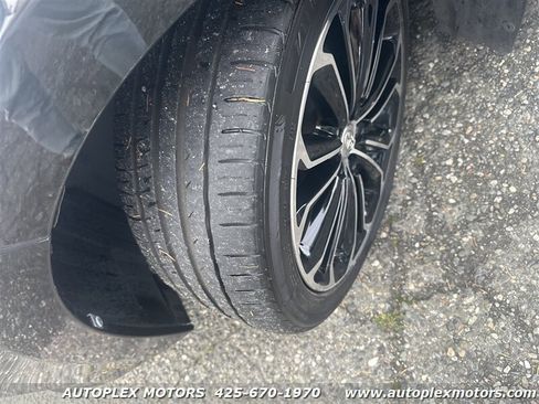 Used 2014 Toyota Corolla S image 29