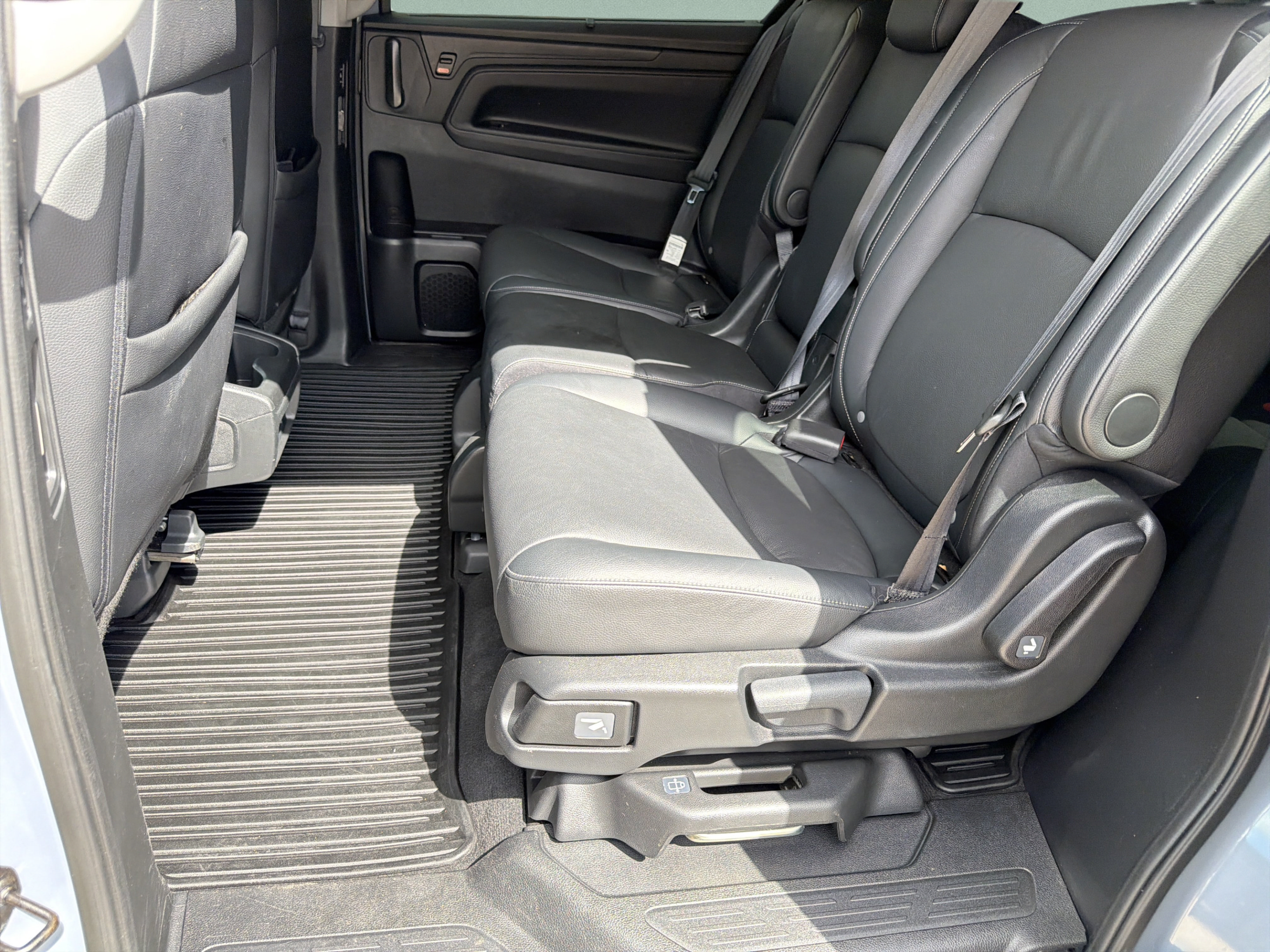 Used 2024 Honda Odyssey Touring image 30