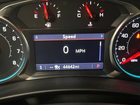 Certified 2022 Chevrolet Equinox Premier image 10