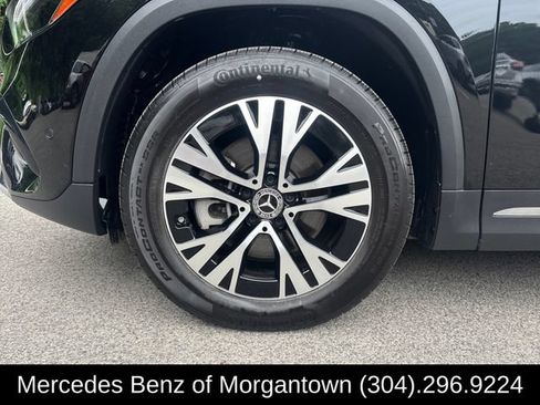 Certified 2025 Mercedes-Benz GLA 250 4MATIC image 9