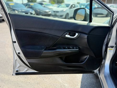 Used 2013 Honda Civic LX image 31
