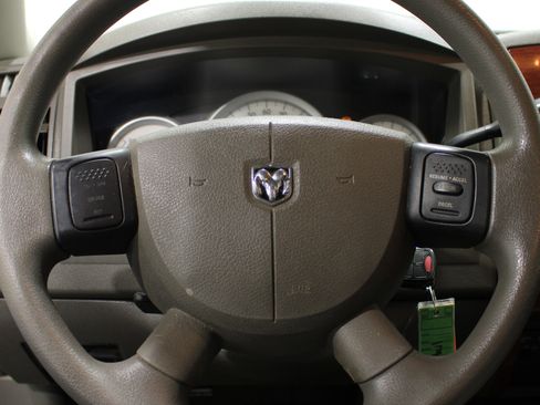 Used 2005 Dodge Dakota SLT AWD/4WD image 5