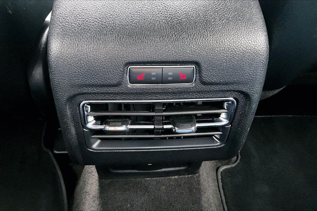 Used 2021 Lincoln Corsair AWD w/ Equipment Group 101A image 33