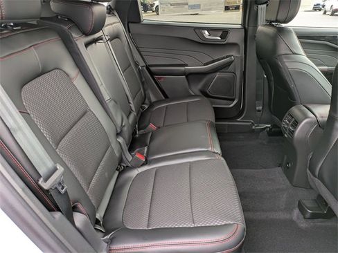 New 2026 Ford Escape ST-Line w/ Tech Pack #1 image 32