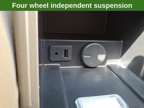 Used 2013 Buick LaCrosse FWD image 27