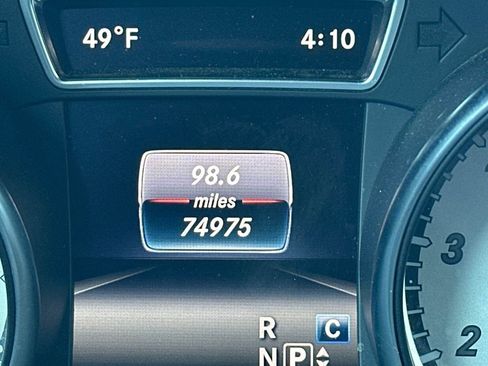 Used 2017 Mercedes-Benz GLA 250 4MATIC image 22