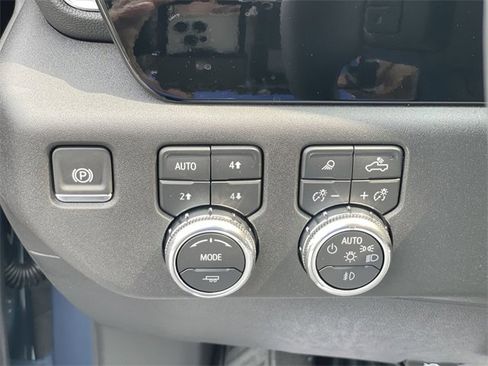 New 2026 GMC Sierra 1500 Elevation w/ Preferred Package image 18