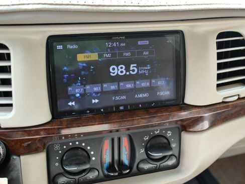 Used 2005 Chevrolet Impala w/ Preferred Equipment Group FWD image 39