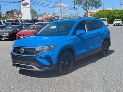 Used 2024 Volkswagen Taos SE