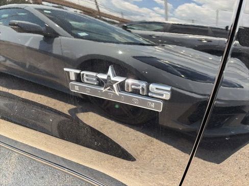 Used 2025 Chevrolet Silverado 1500 LT w/ Texas Edition Plus AWD/4WD image 8