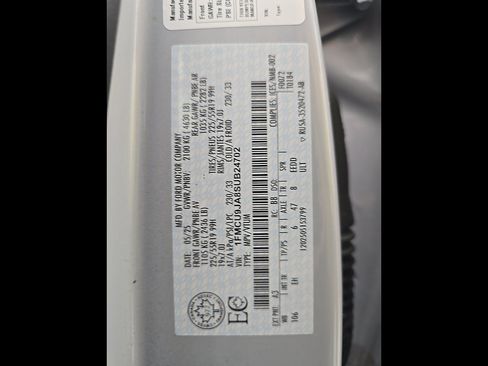 Used 2025 Ford Escape Platinum AWD/4WD image 15