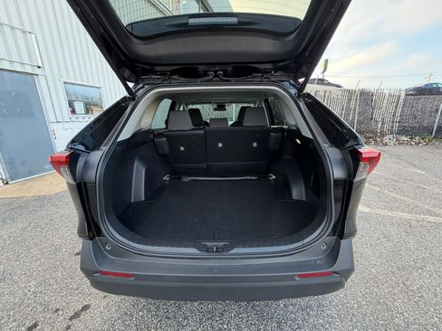 Used 2025 Toyota RAV4 XLE w/ Convenience Package image 34