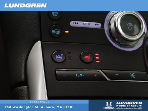 Used 2018 Ford Edge Titanium w/ Equipment Group 302A image 24