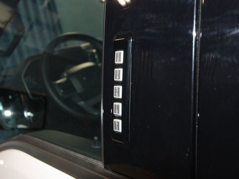 Used 2023 Ford F150 XLT w/ Equipment Group 302A High image 38