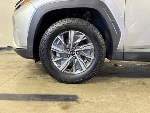 Used 2022 Hyundai Tucson Blue AWD/4WD image 10