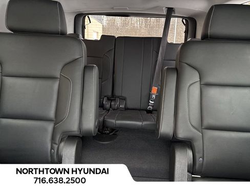 Used 2019 Chevrolet Tahoe Premier w/ RST Edition image 25