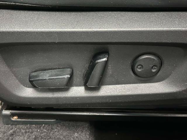 Used 2024 Mitsubishi Outlander SE AWD/4WD image 17