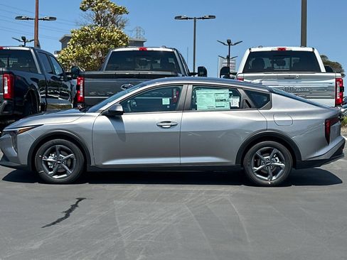 New 2026 Kia K4 FWD image 7