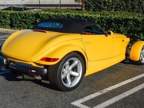 Used 1999 Plymouth Prowler image 14