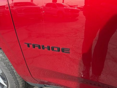 Used 2023 Chevrolet Tahoe Z71 w/ Luxury Package AWD/4WD image 18