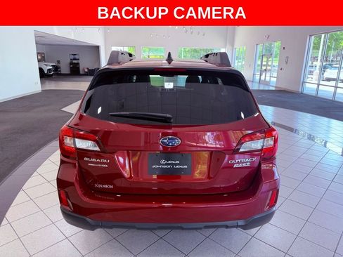 Used 2017 Subaru Outback 2.5i Premium AWD/4WD image 6