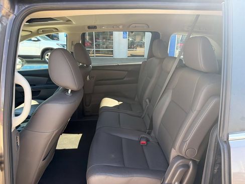 Used 2016 Honda Odyssey EX-L image 24