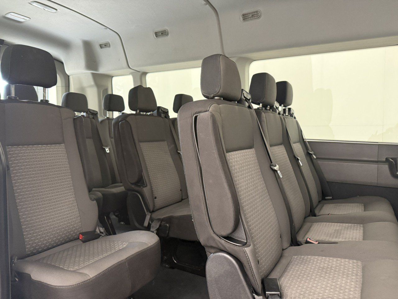 Used 2020 Ford Transit 350 XLT RWD image 14