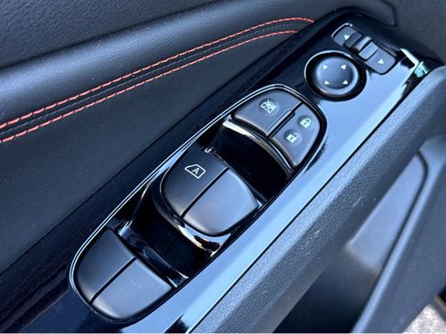 Certified 2023 Nissan Altima 2.5 SR image 19