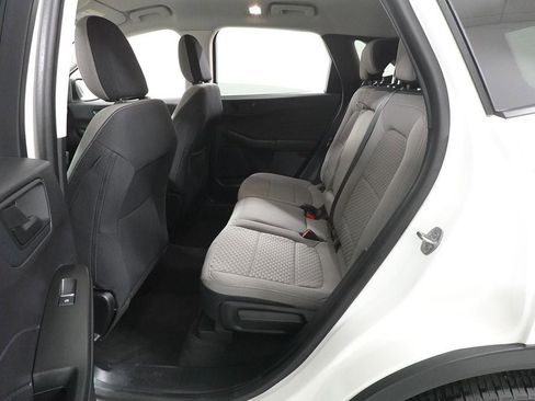 Used 2022 Ford Escape SE w/ SE Sport Appearance Package image 26