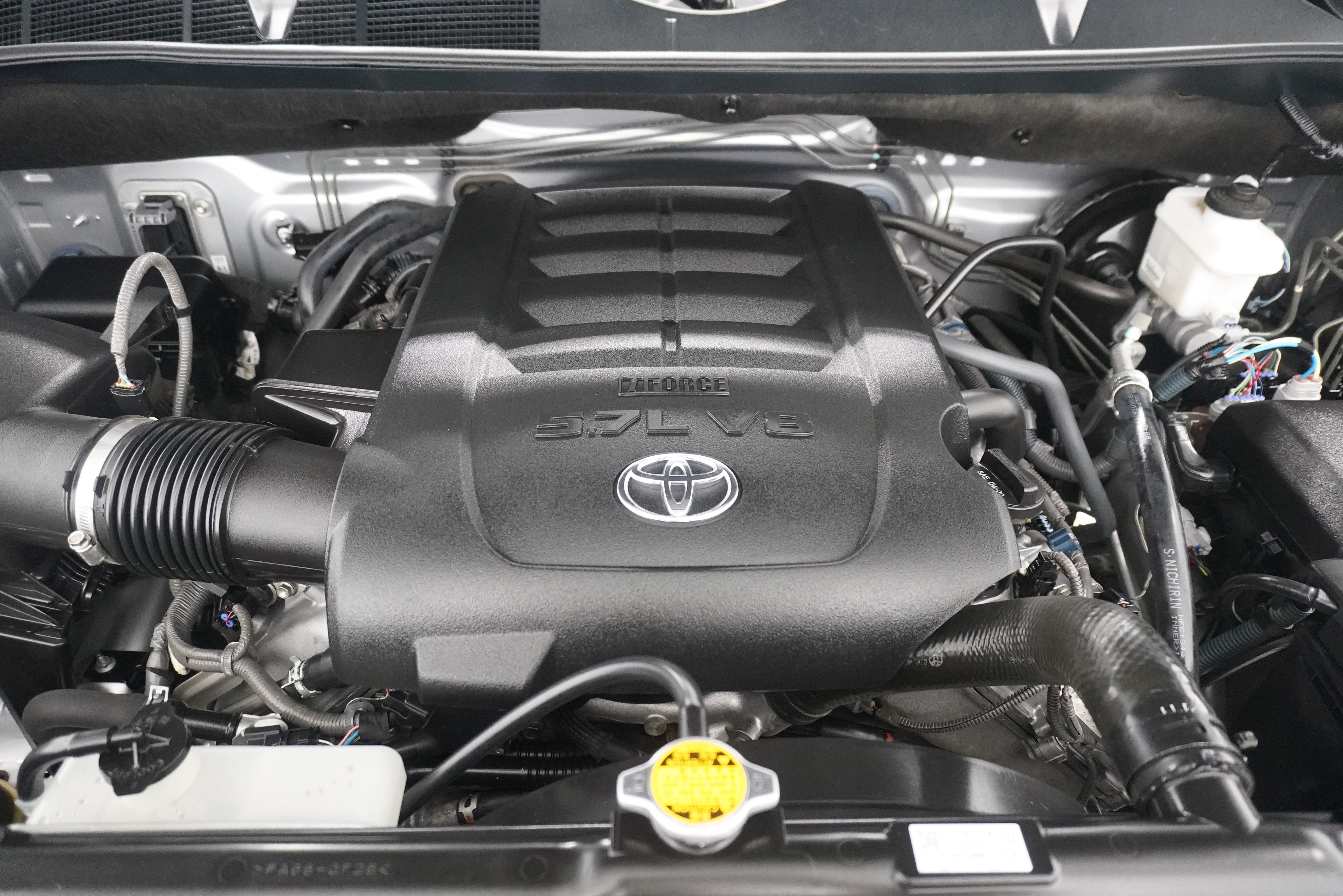 Used 2017 Toyota Tundra Platinum RWD image 28