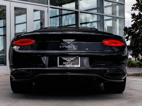 Used 2024 Bentley Continental GT Speed image 9