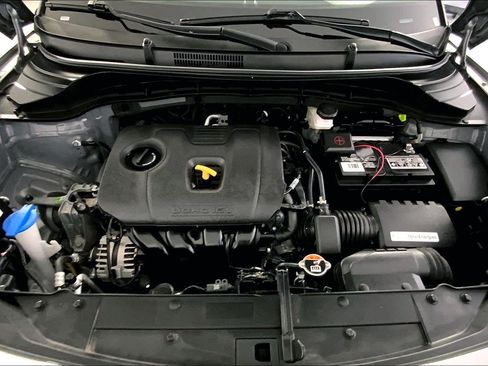 Used 2025 Kia Soul LX w/ LX Technology Package FWD image 10