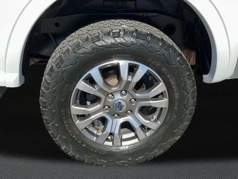 Used 2019 Ford Ranger Lariat w/ Equipment Group 501A Mid image 8