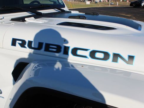 Used 2023 Jeep Wrangler Unlimited Rubicon 4xe w/ Cold Weather Group image 14