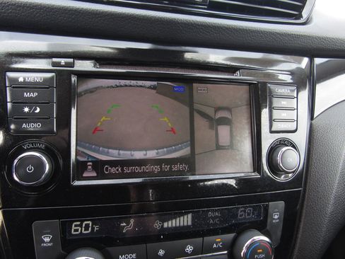 Used 2022 Nissan Rogue Sport SL image 20