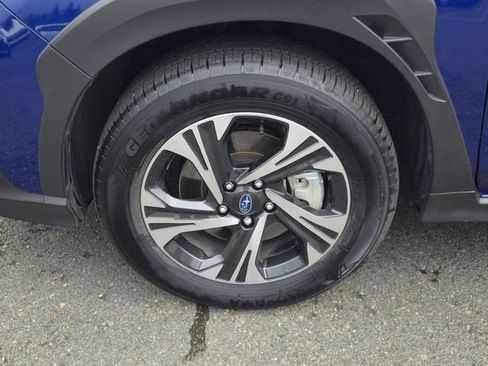 Certified 2025 Subaru Crosstrek 2.0i Premium image 21