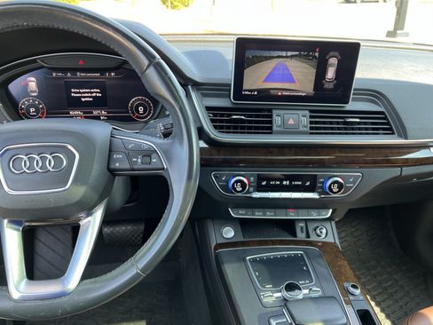 Used 2020 Audi Q5 2.0T Premium Plus AWD/4WD image 30