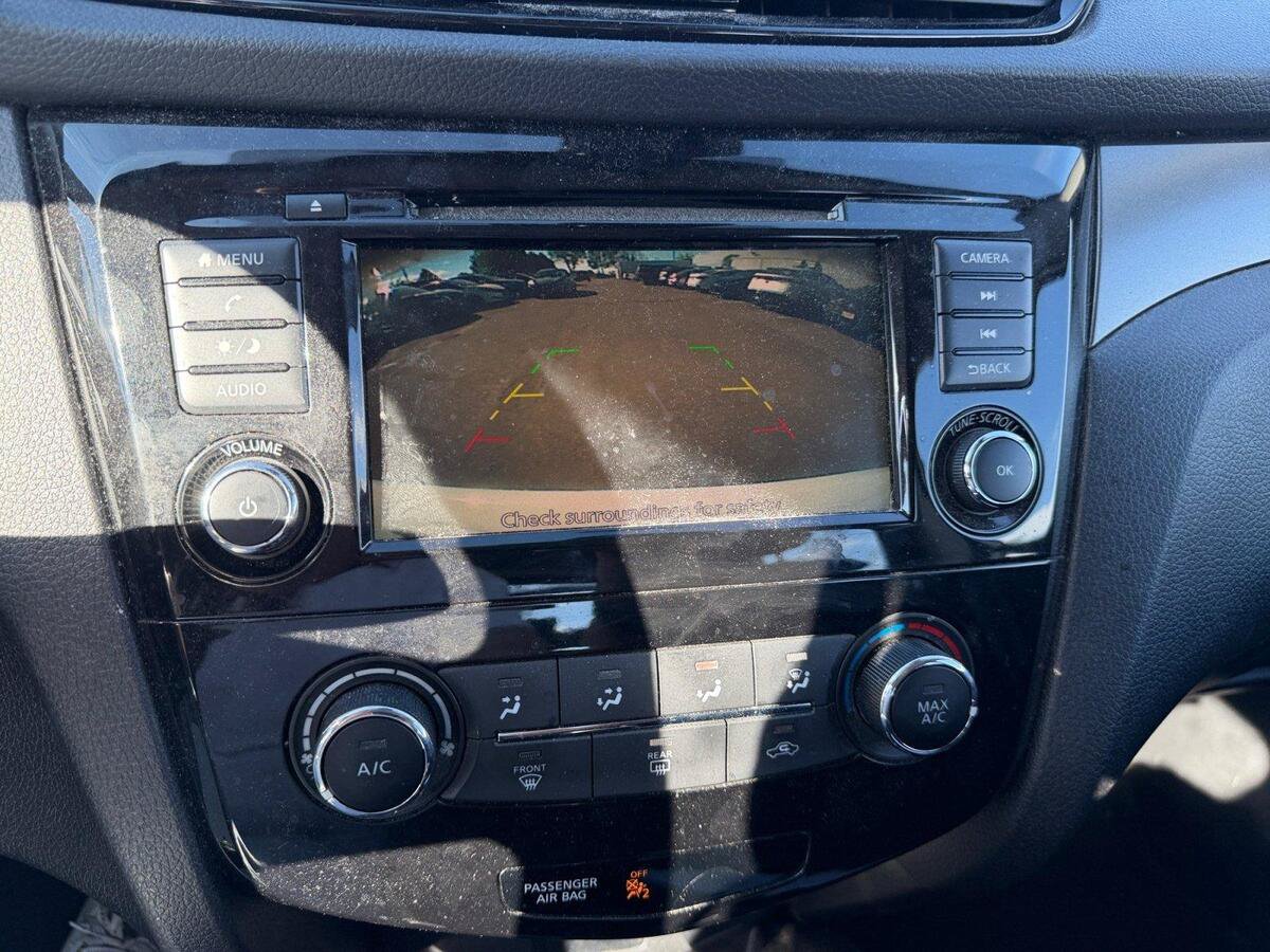Used 2021 Nissan Rogue Sport S AWD/4WD image 19