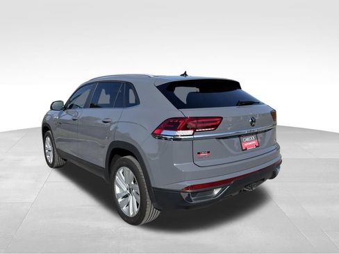 Used 2022 Volkswagen Atlas Cross Sport SE AWD/4WD image 5