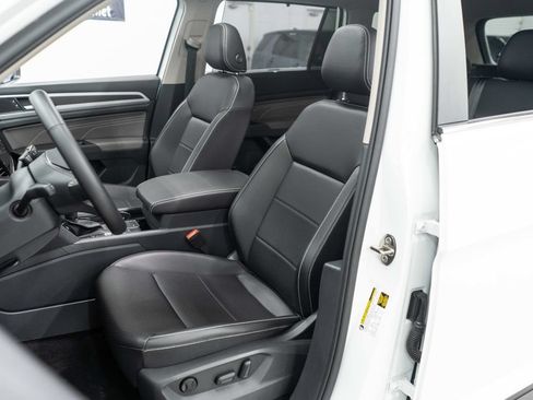 Used 2023 Volkswagen Atlas SE w/ Panoramic Sunroof Package AWD/4WD image 8