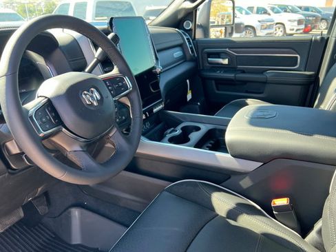 New 2026 RAM 3500 Laramie AWD/4WD image 15