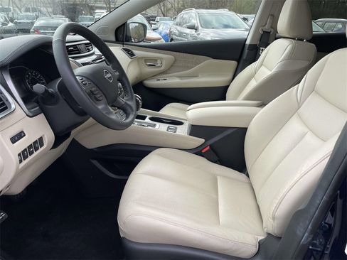 Used 2024 Nissan Murano SL image 15