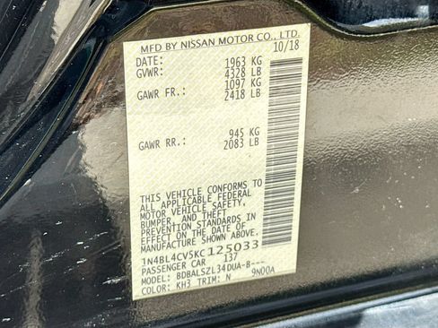 Used 2019 Nissan Altima 2.5 SR FWD image 30